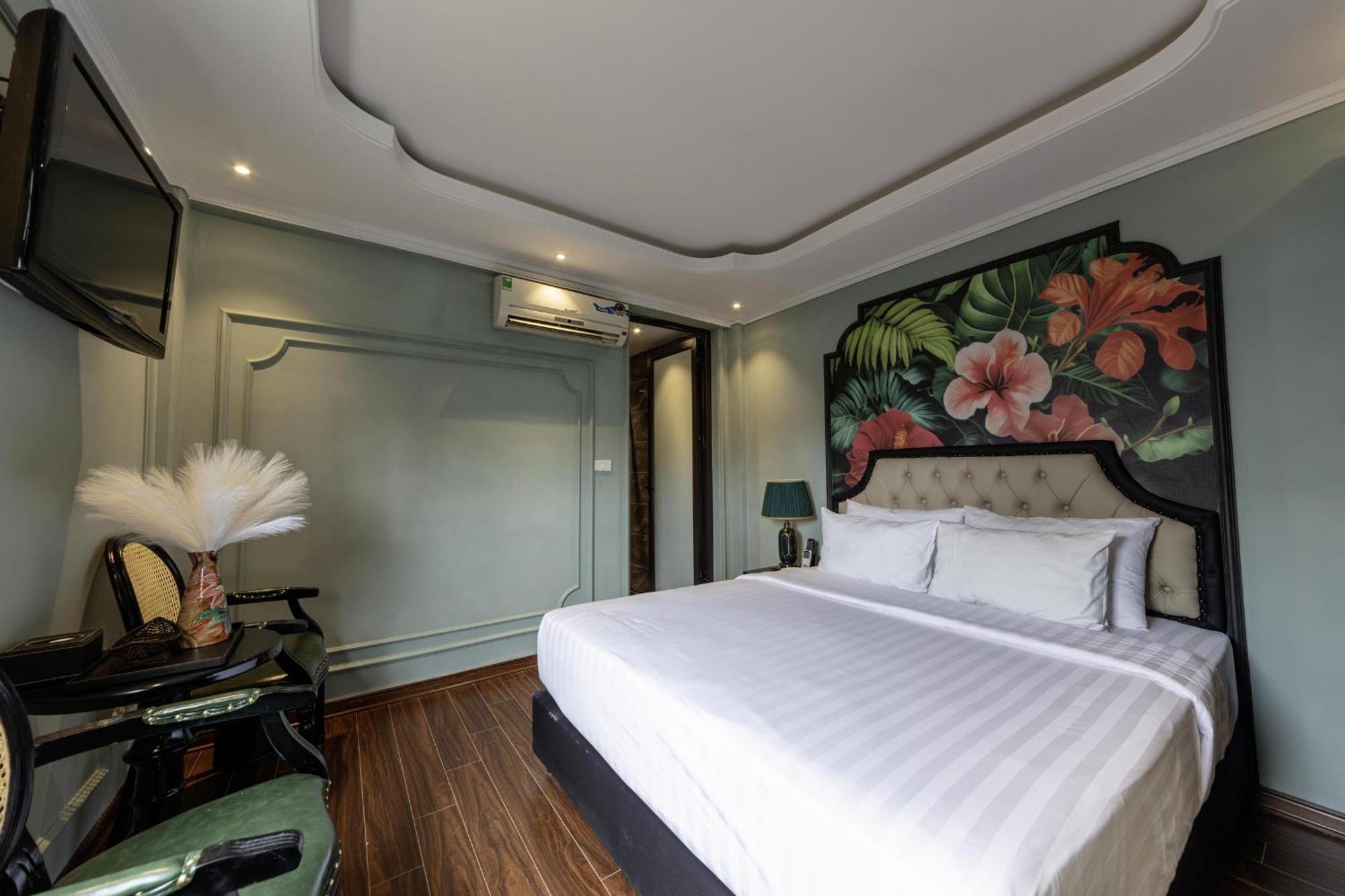 Madelise Amica Hotel And Travel Hanoi Exterior foto