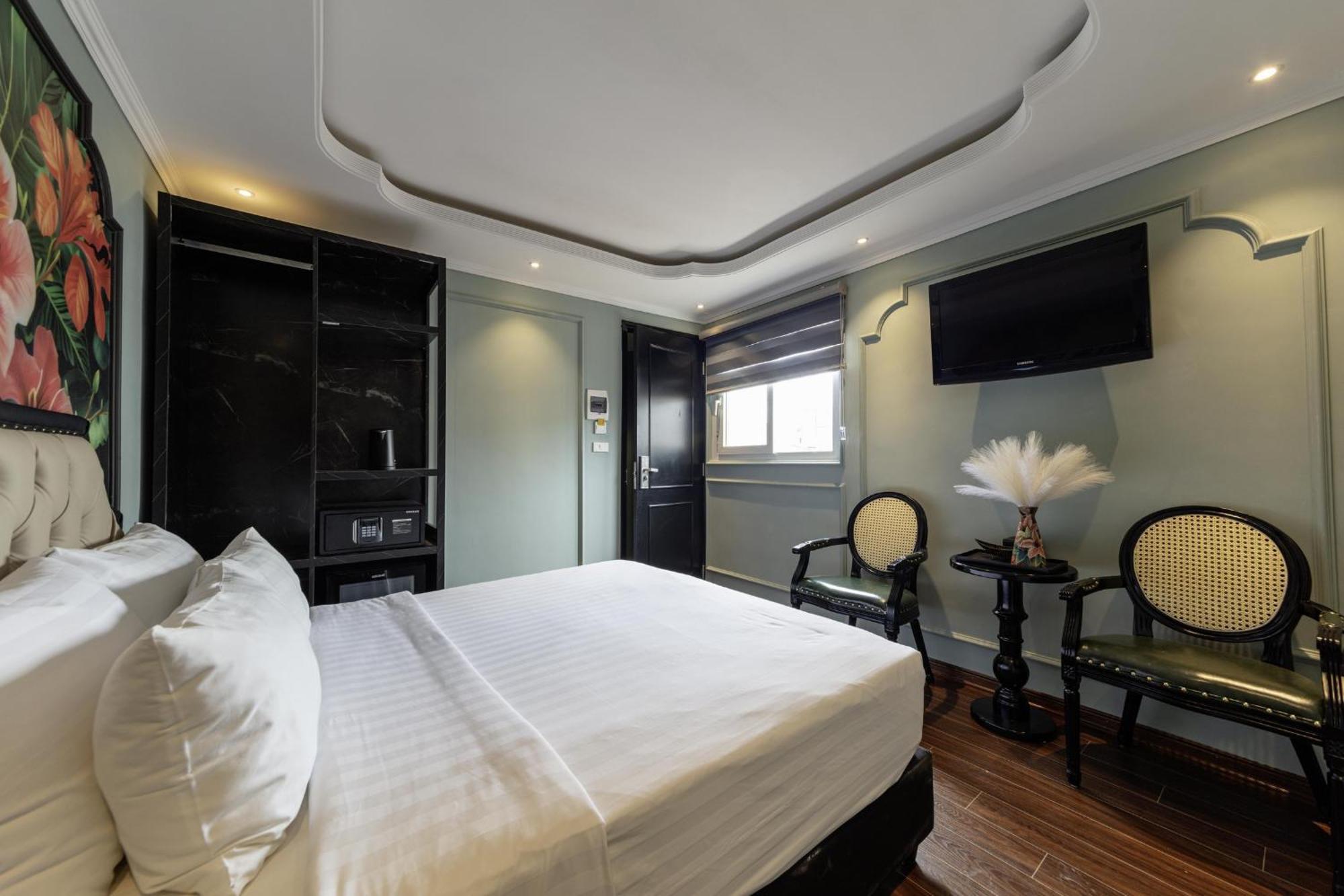 Madelise Amica Hotel And Travel Hanoi Exterior foto